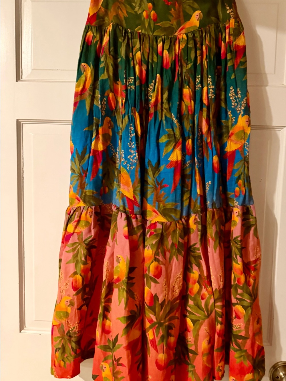 FARM Rio Multicolor Parrot-Print Tiered Maxi Skirt Like New XS